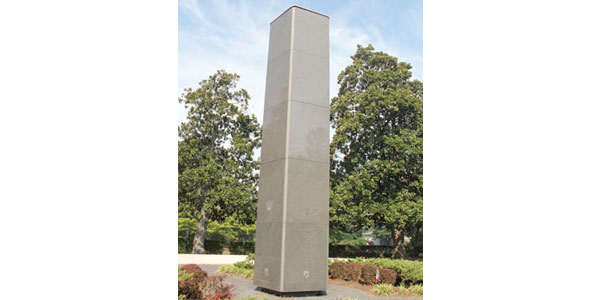 Vietnam Veterans Memorial  Bob Holland Site: Virginia War Museum, 9285 Warwick Boulevard
